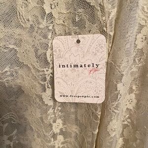 Free people skirt size XL . NWT!